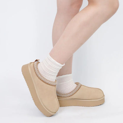 MALEYS Gevlochten Pantoffels